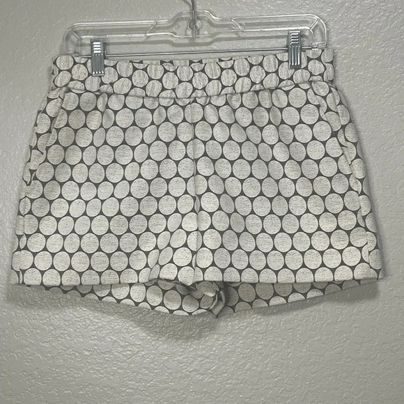 J.Crew Pull on Elastic Waist White & Silver Polka Dot Preppy Shorts Size 2 - Picture 1 of 5
